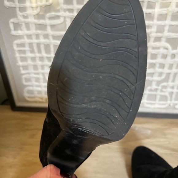 Impo Suede Heel Booties "Vernie" black size 10 - Picture 2 of 6